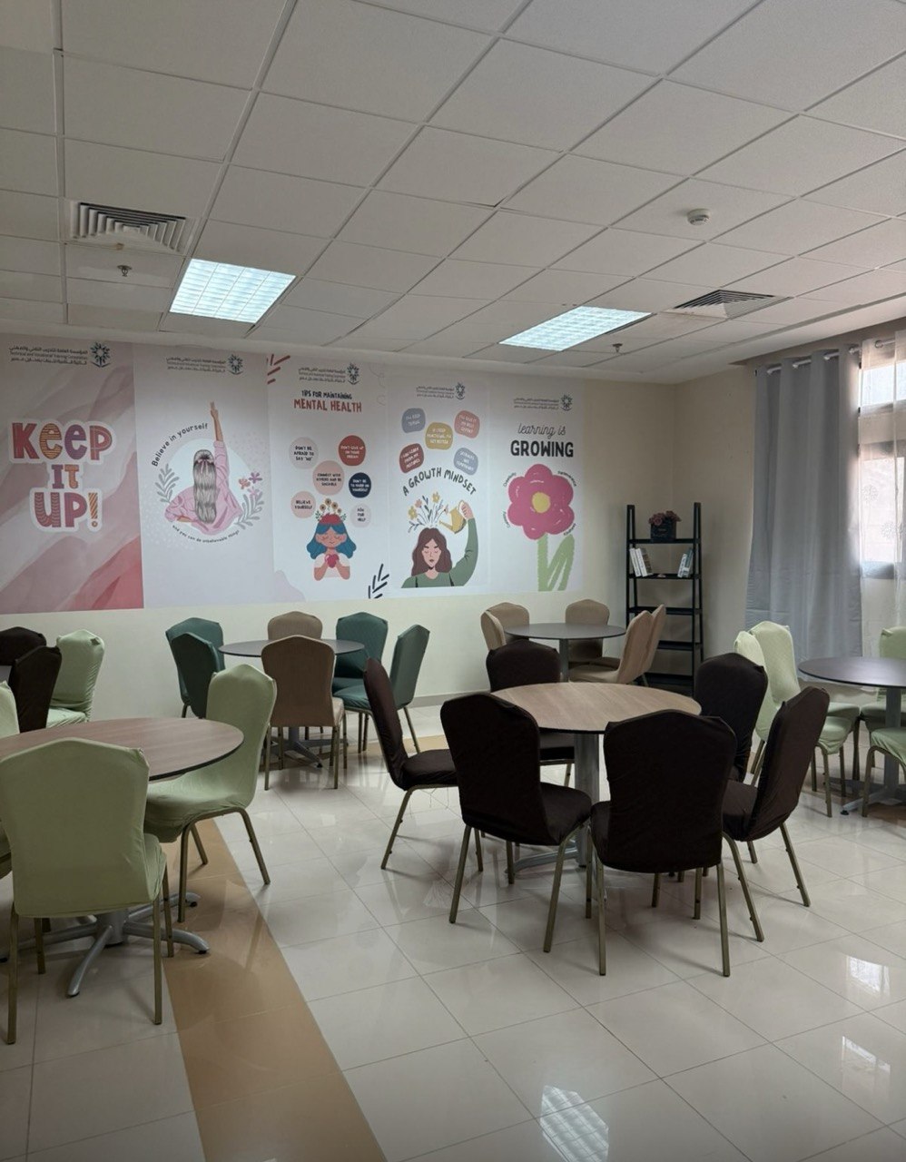 استراحة المتدربات - الكلية التقنية للبنات بمحايل عسير.jpg